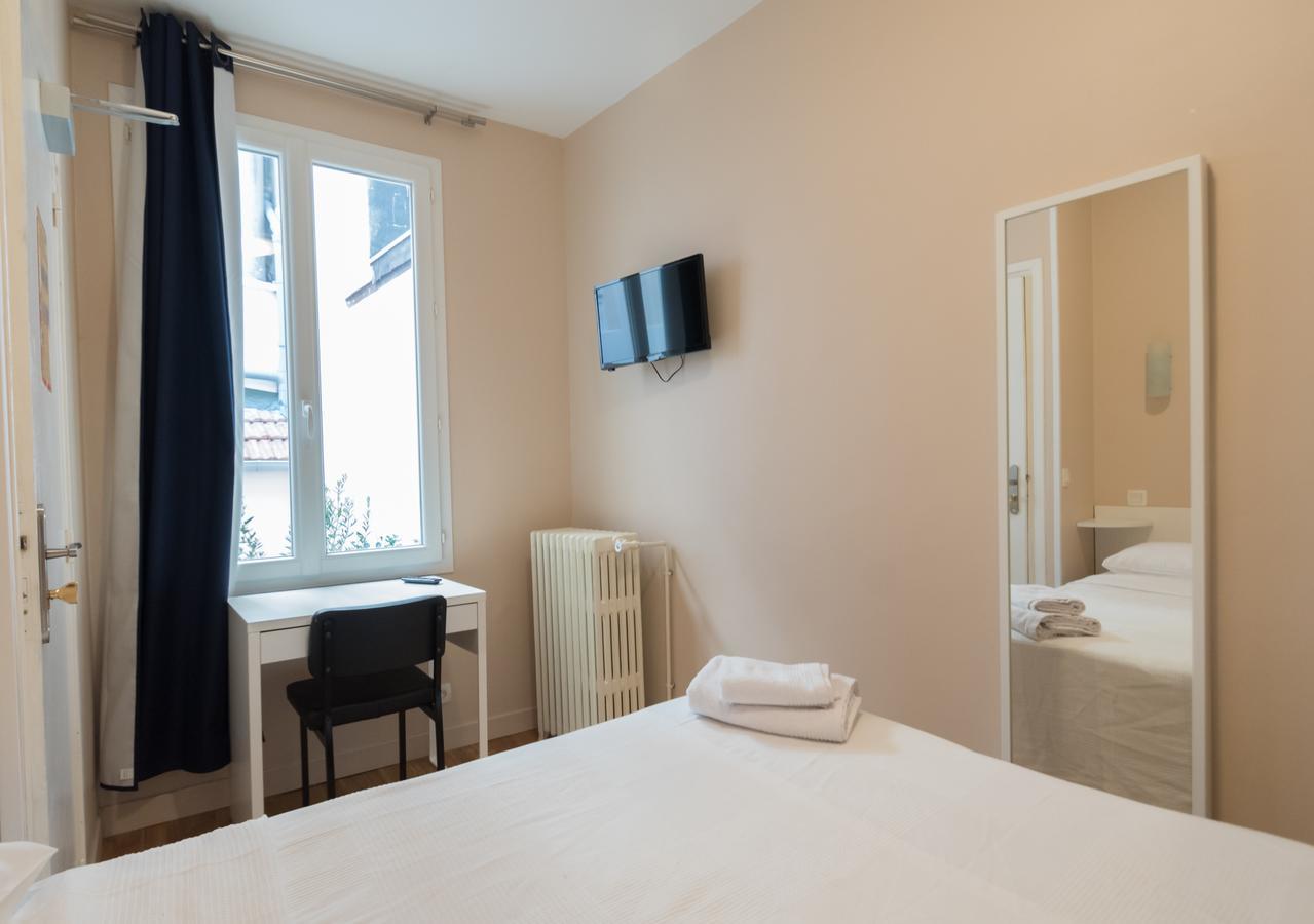 Hotel De La Gare Villeneuve-Saint-Georges Exteriér fotografie